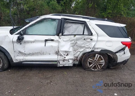 2020 Ford Explorer Xlt z USA, uszkodzony, nr VIN 1FMSK8DH8LGC40003